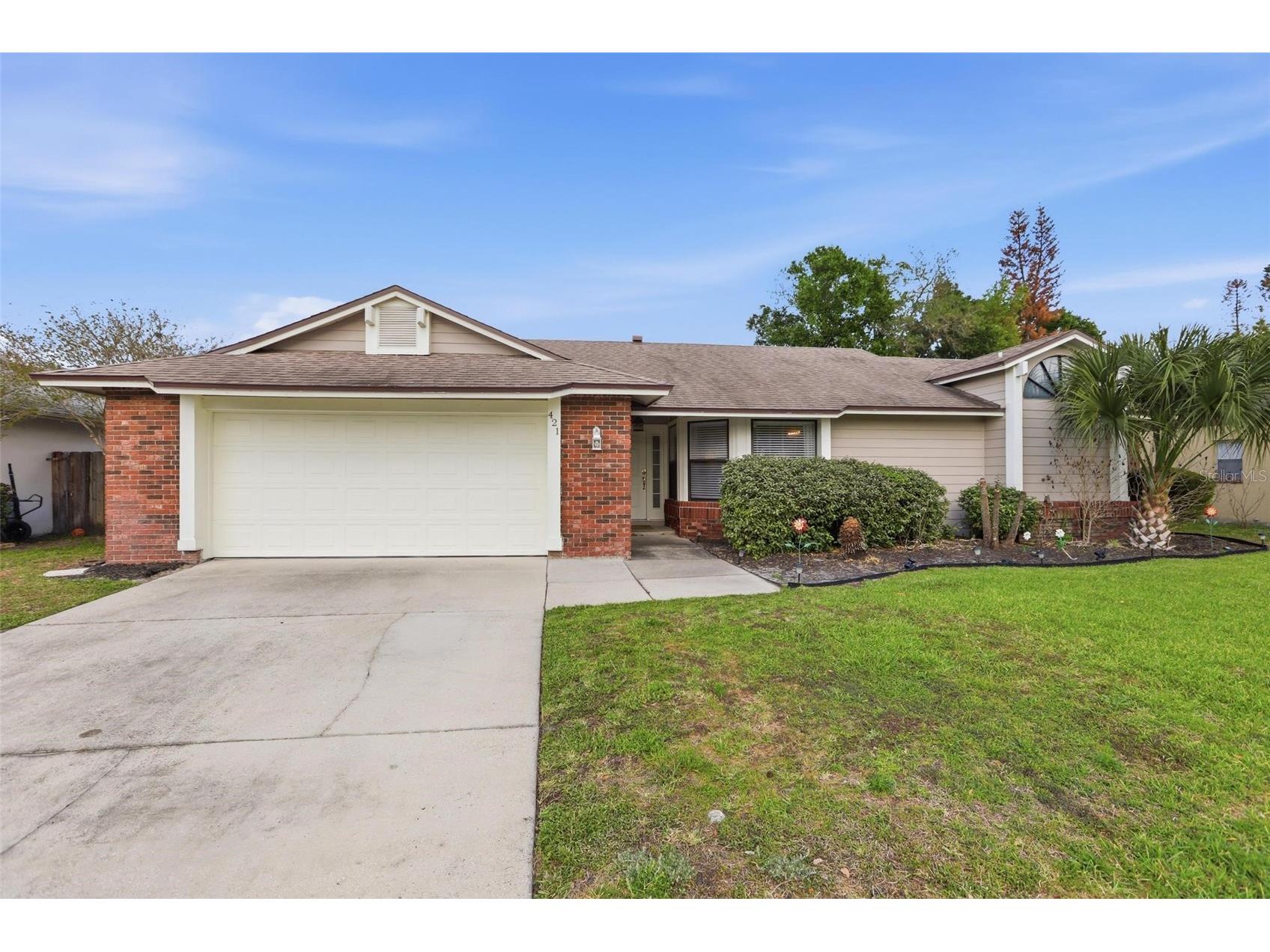 421 Ringwood Circle Winter Springs FL 32708 V4948285 image1
