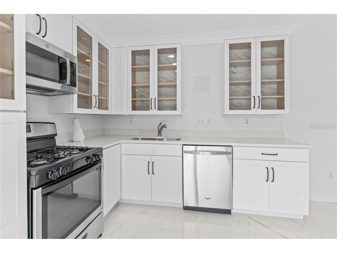 421 Rollins Drive Davenport FL 33837 O6354783 image15