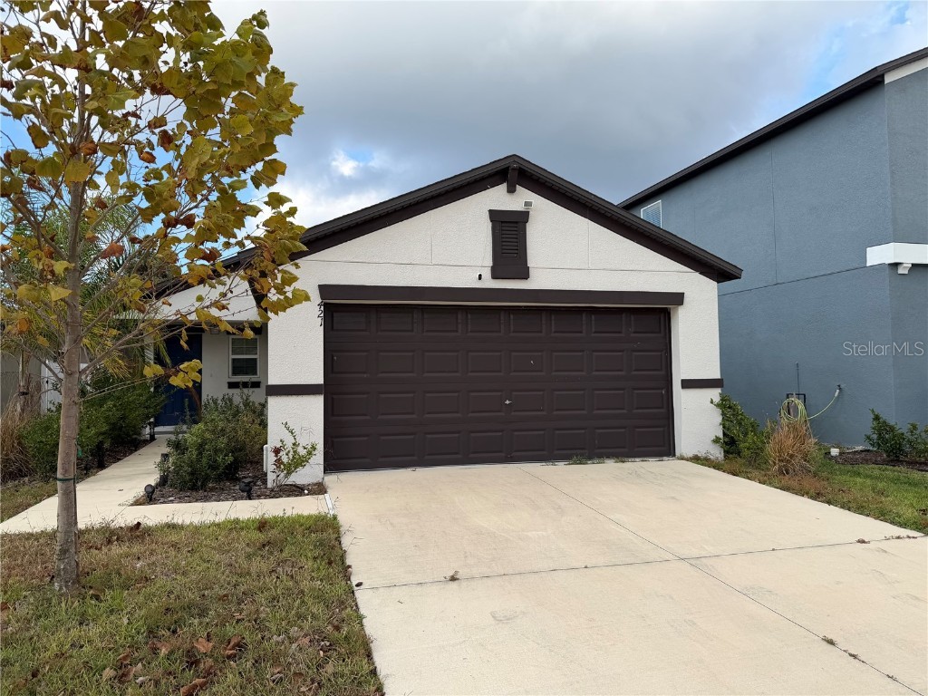 421 Royal Empress Drive Ruskin FL 33570 N6141940 image1