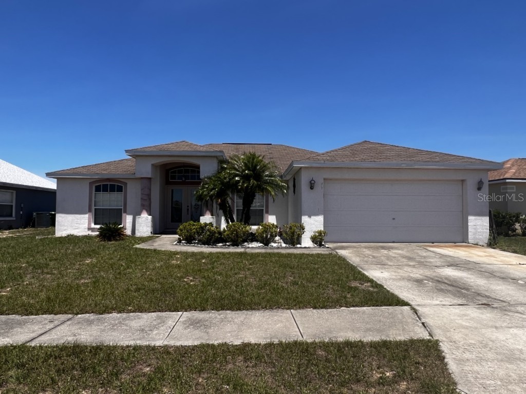421 Savanna Point Winter Haven FL 33884 P4925704 image1