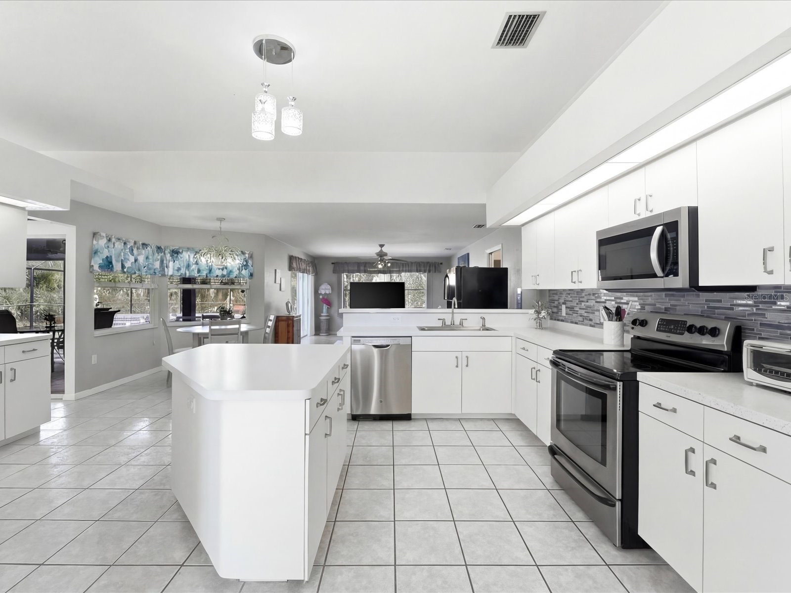 421 Strasburg Drive Port Charlotte FL 33954 C7522324 image10