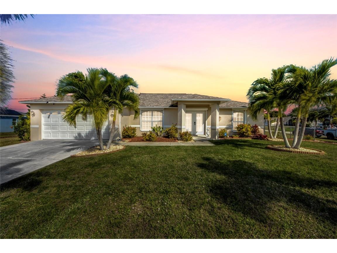 421 SW 19th Street Cape Coral FL 33991 A4639581 image1