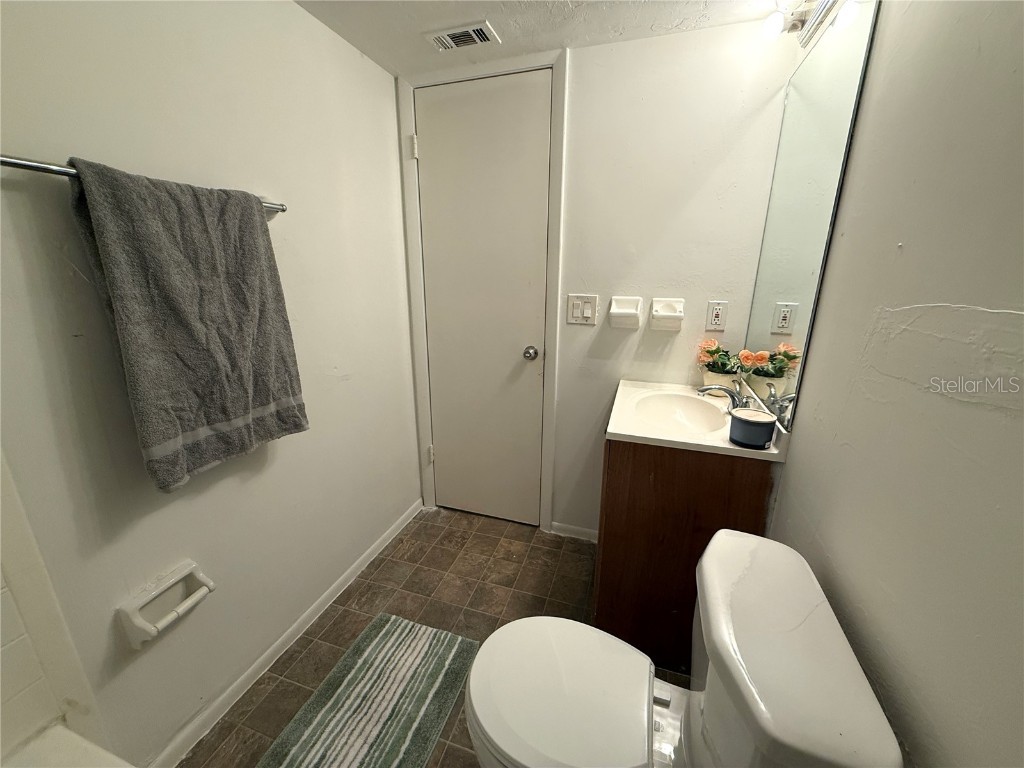 421 SW 67th Terrace #A Gainesville FL 32607 FC312712 image8