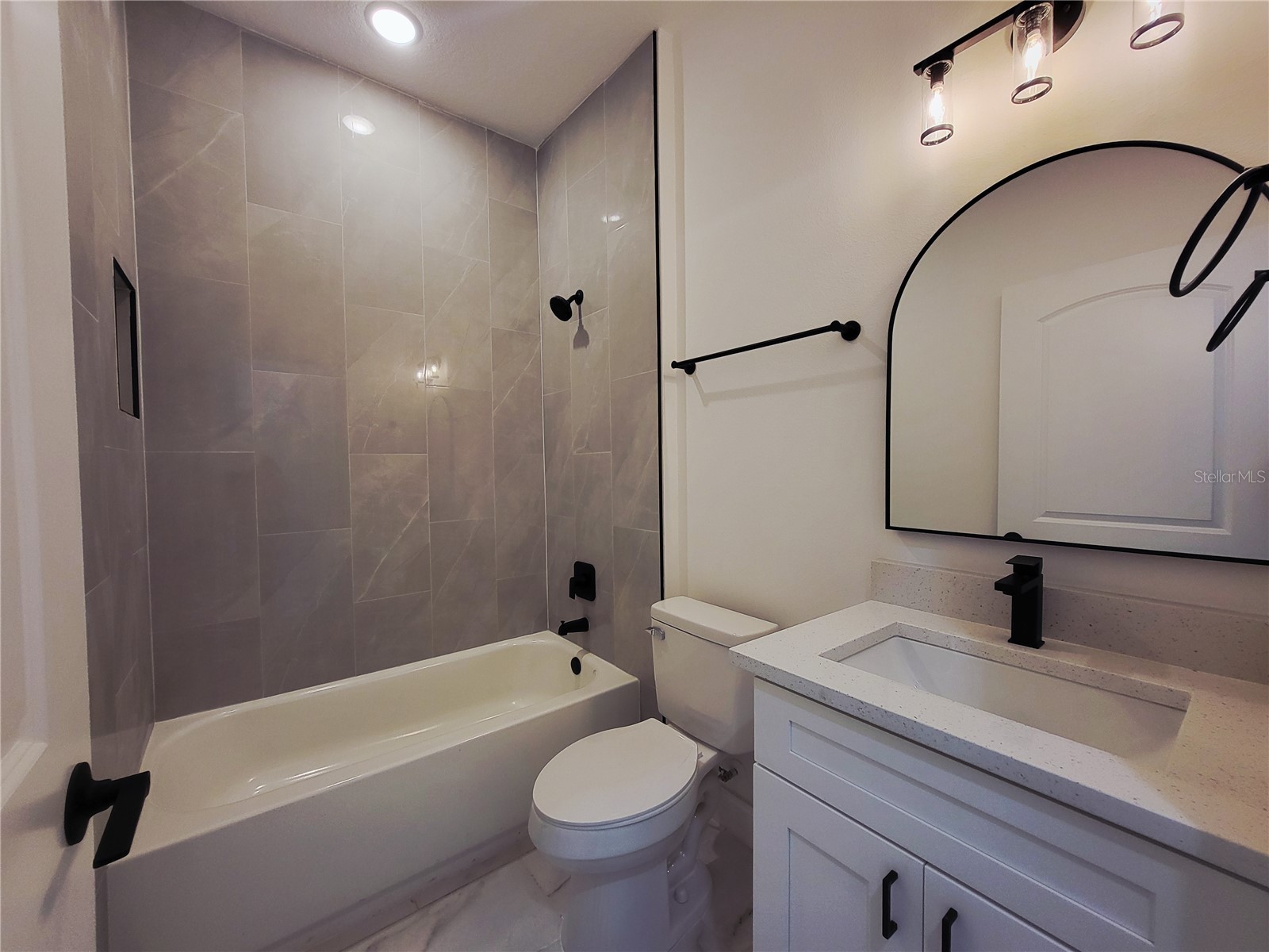 421 Tonklin Road SW Palm Bay FL 32908 S5148677 image5