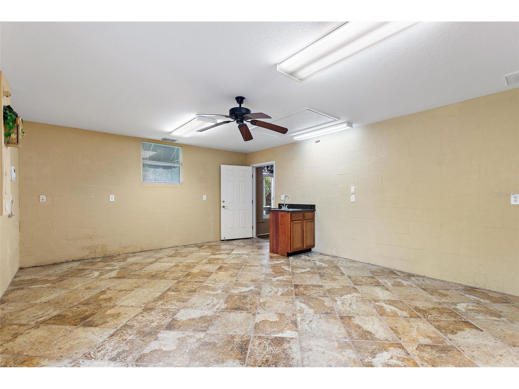 421 Travelers Drive Polk City FL 33868 L4956023 image25