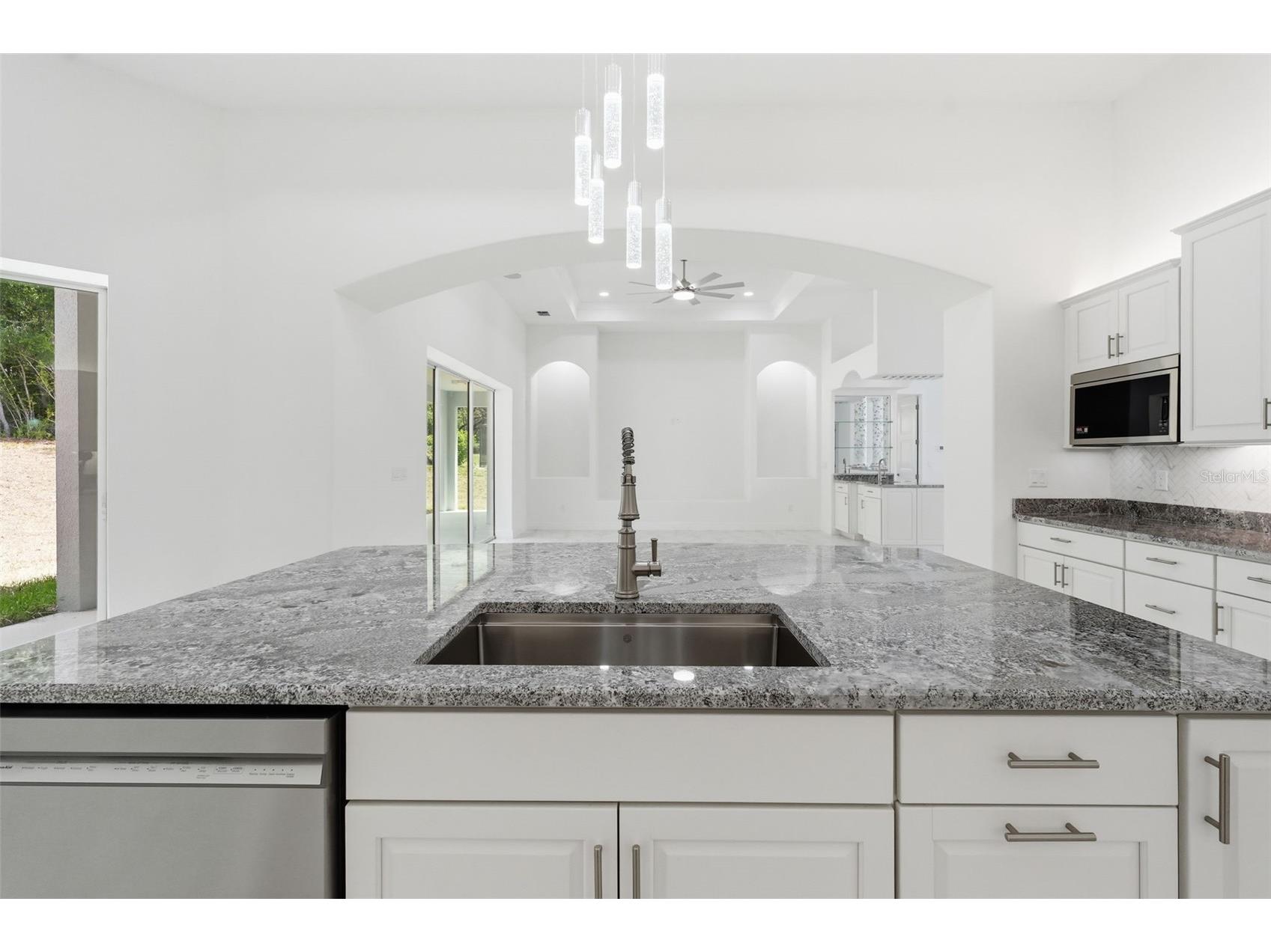 421 W Chase Street Hernando FL 34442 G5110368 image20