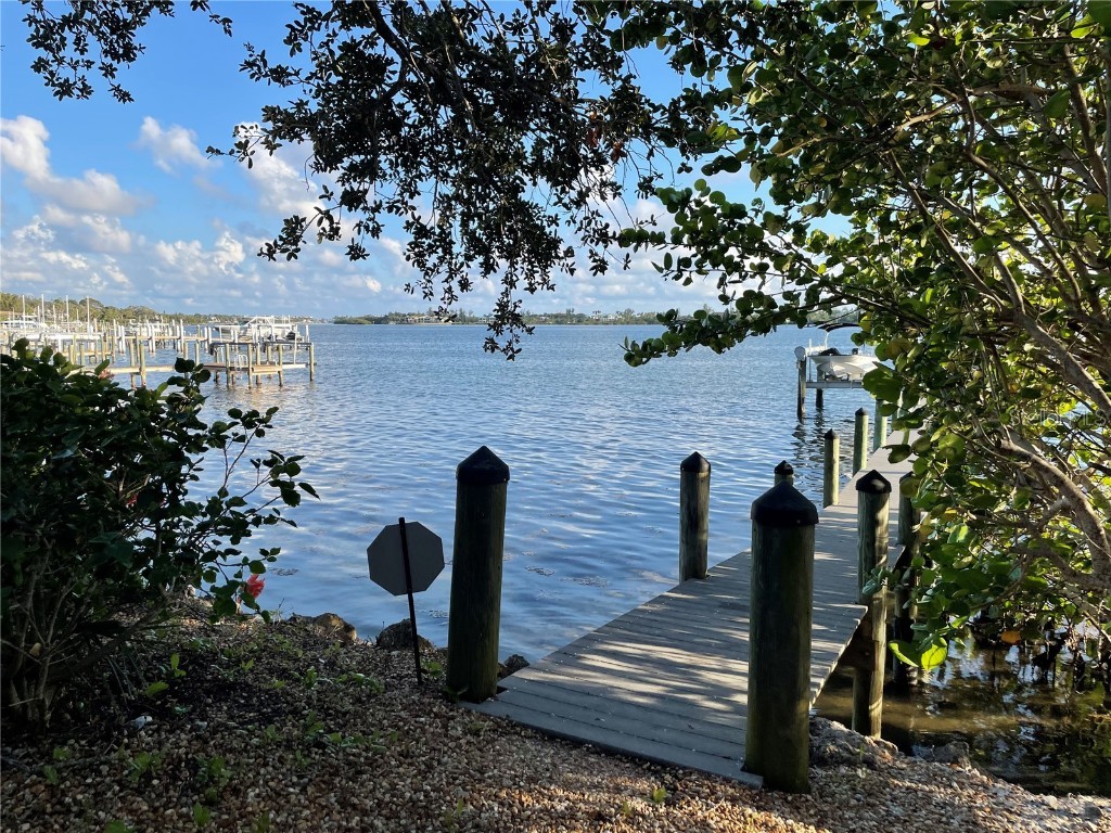 421 Waterside Lane Nokomis FL 34275 - INTERCOASTAL/BLACKBURN BAY A4574056 image47