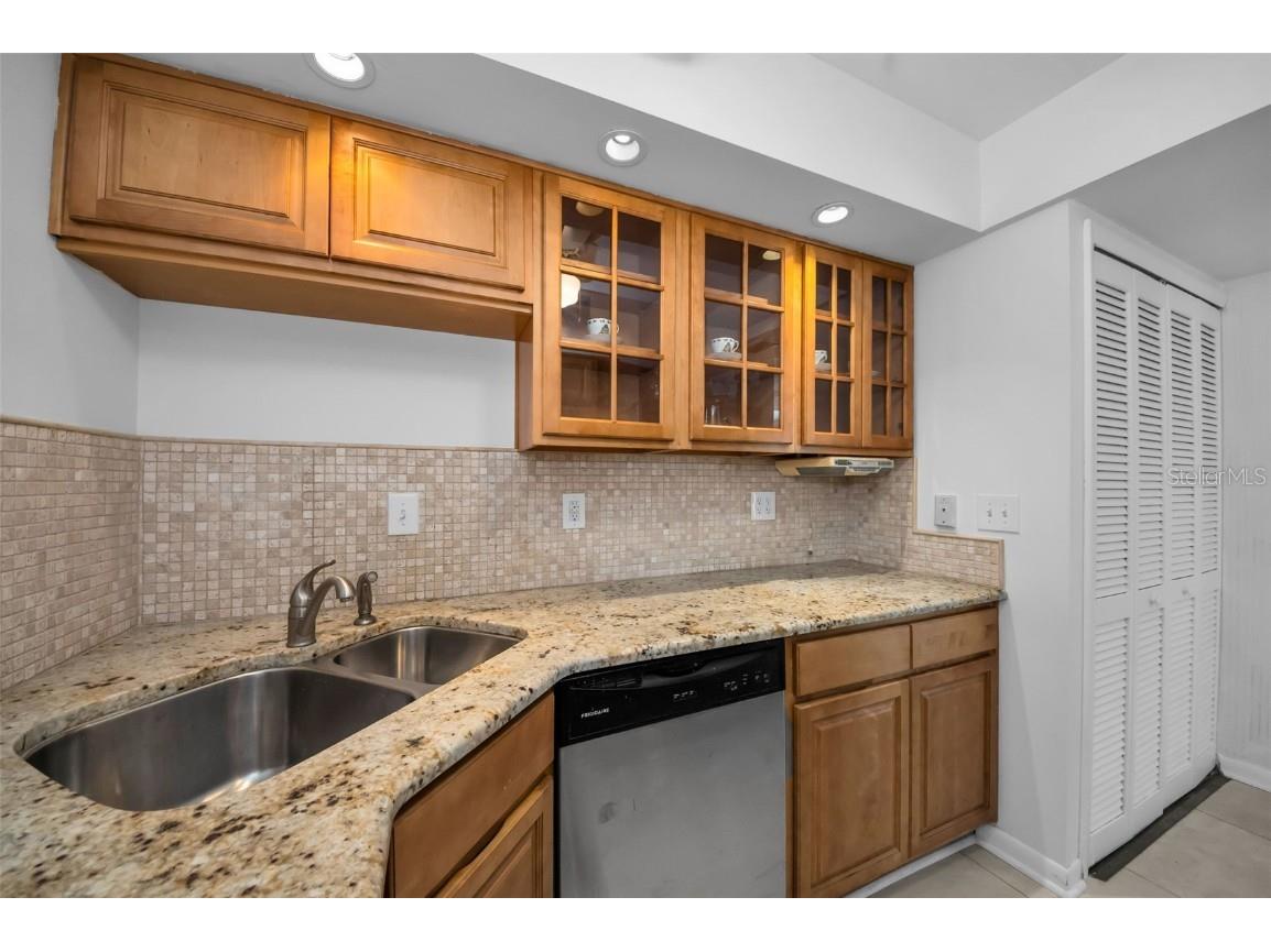 421 Windrush Bay Drive #421 Tarpon Springs FL 34689 TB8451661 image19