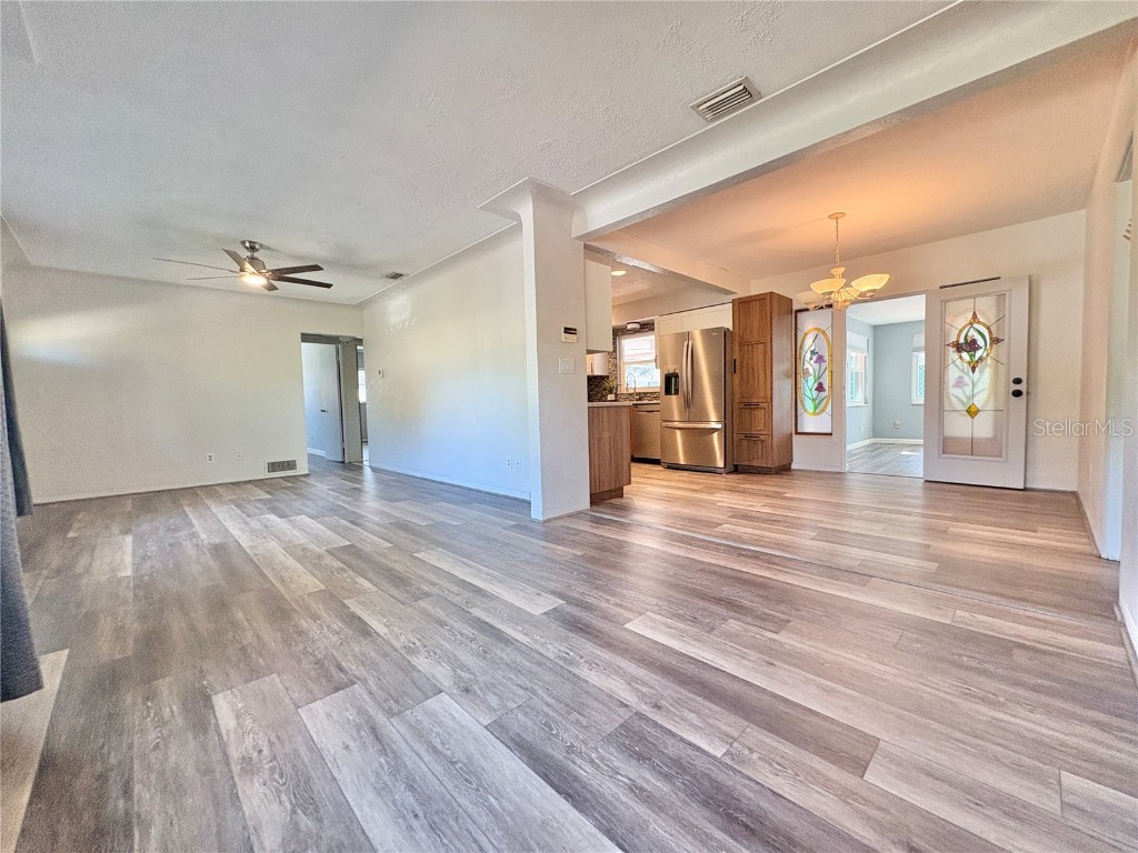 4210 25th Avenue N Saint Petersburg FL 33713 TB8420293 image5