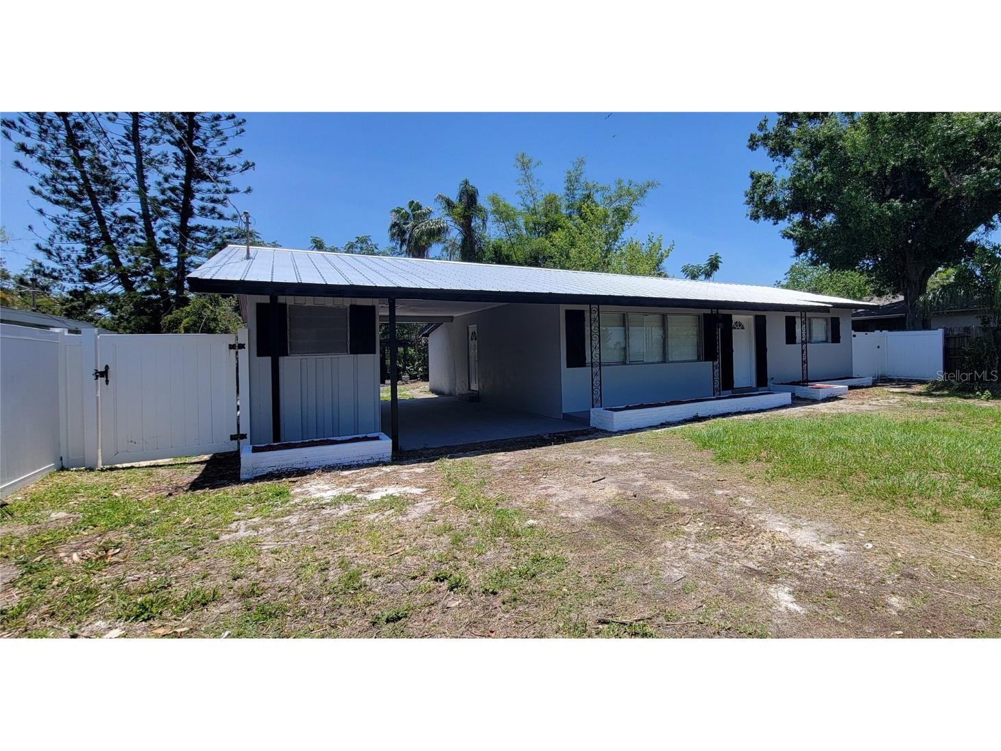 4210 Baird Street Sarasota FL 34232 A4652388 image1