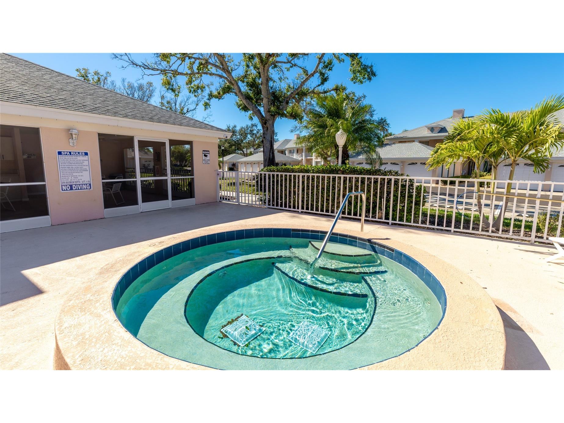 4210 Caddie Drive E #201 Bradenton FL 34203 A4677406 image30