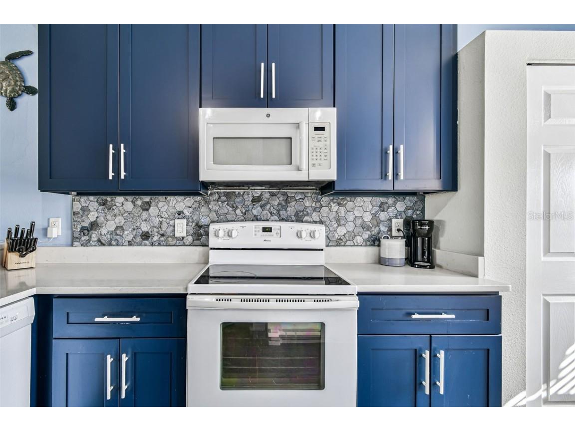 4210 Caddie Drive E #202 Bradenton FL 34203 TB8456447 image18