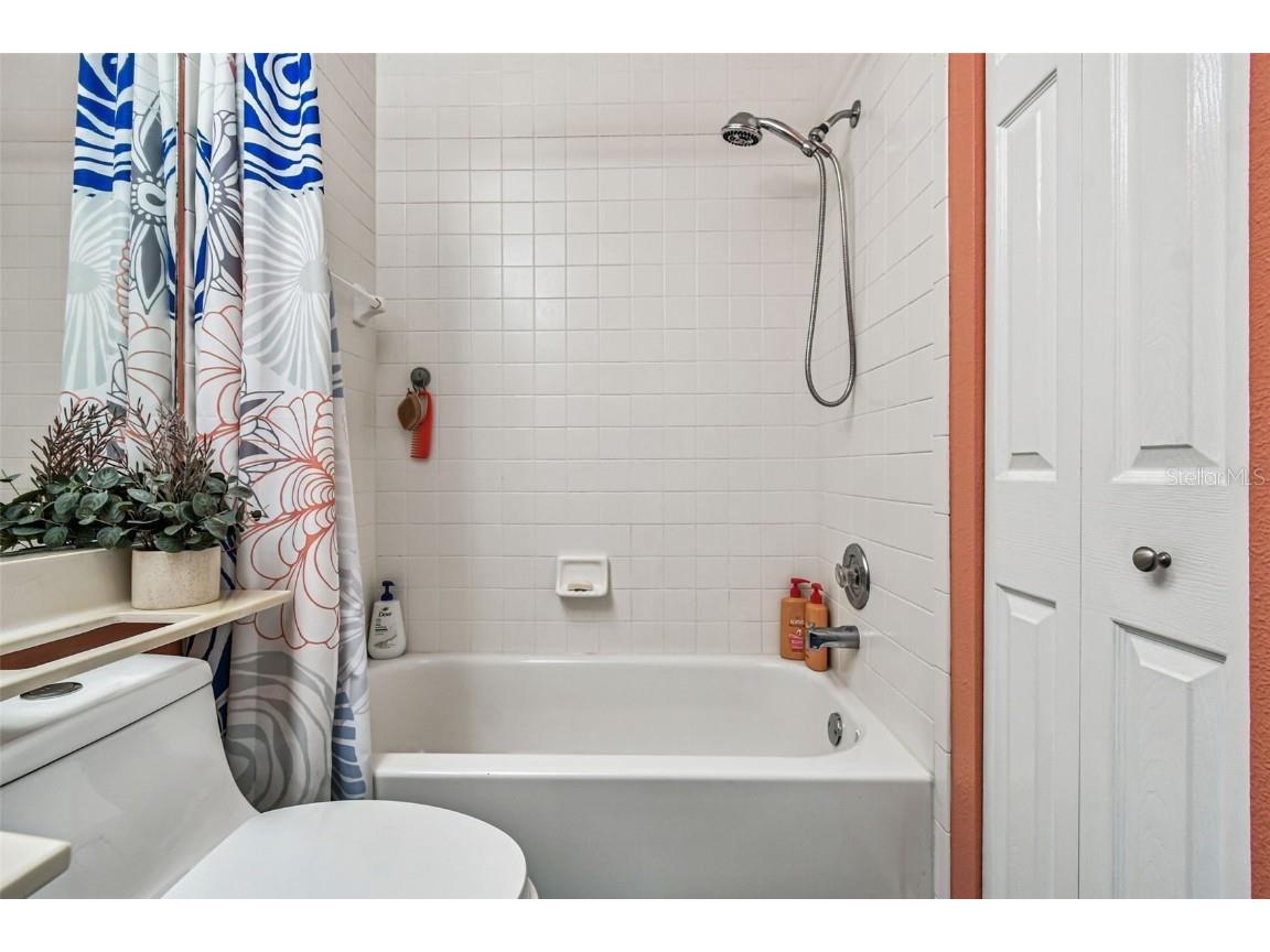 4210 Caddie Drive E #202 Bradenton FL 34203 TB8456447 image31