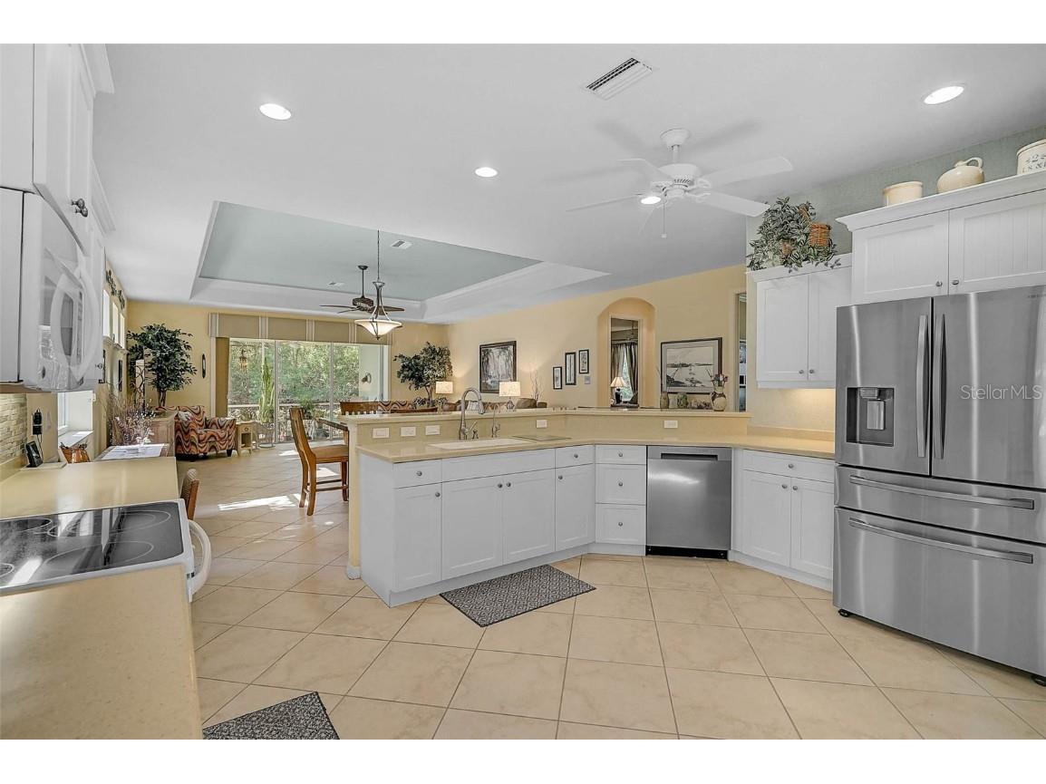 4210 Callista Lane Sarasota FL 34243 A4674861 image10