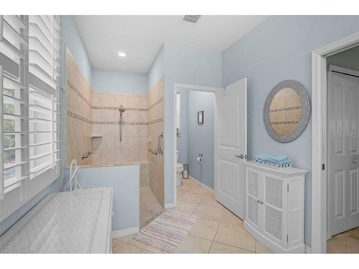 4210 Callista Lane Sarasota FL 34243 A4674861 image14