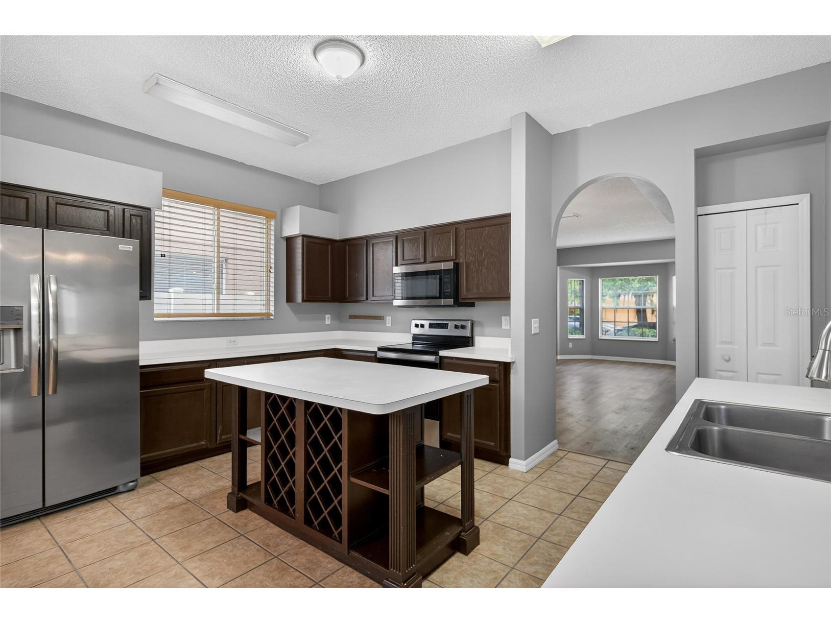 4210 Harbor Lake Drive Lutz FL 33558 TB8487131 image2