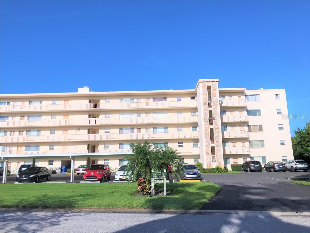 4210 Ironwood Circle #407J Bradenton FL 34209 A4570573 image1