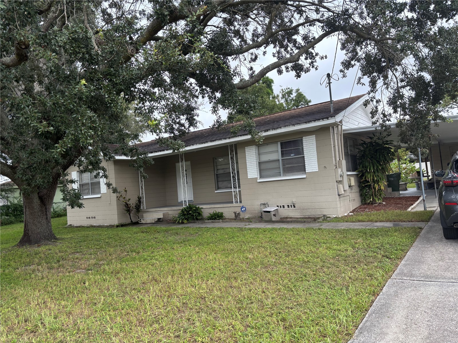4210 River Hills Drive Tampa FL 33617 TB8438366 image1