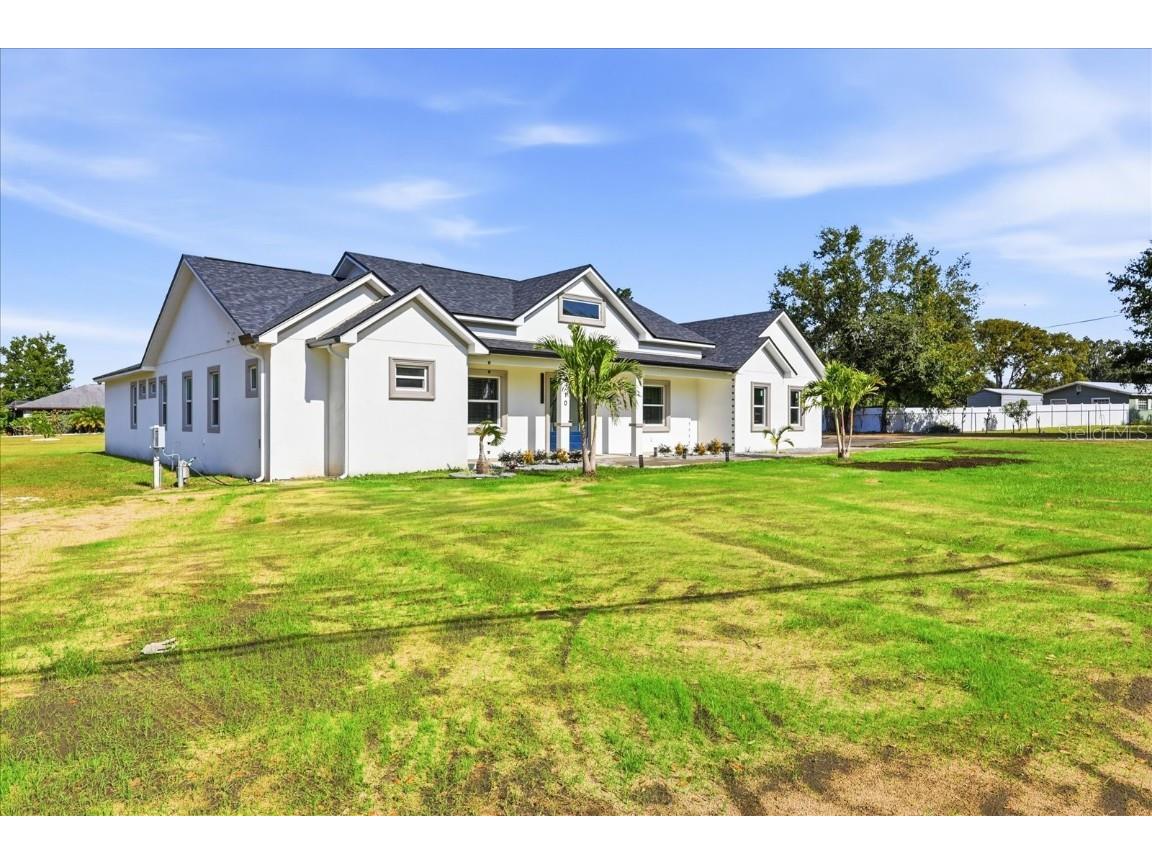 4210 Thonotosassa Road Plant City FL 33565 TB8452330 image2