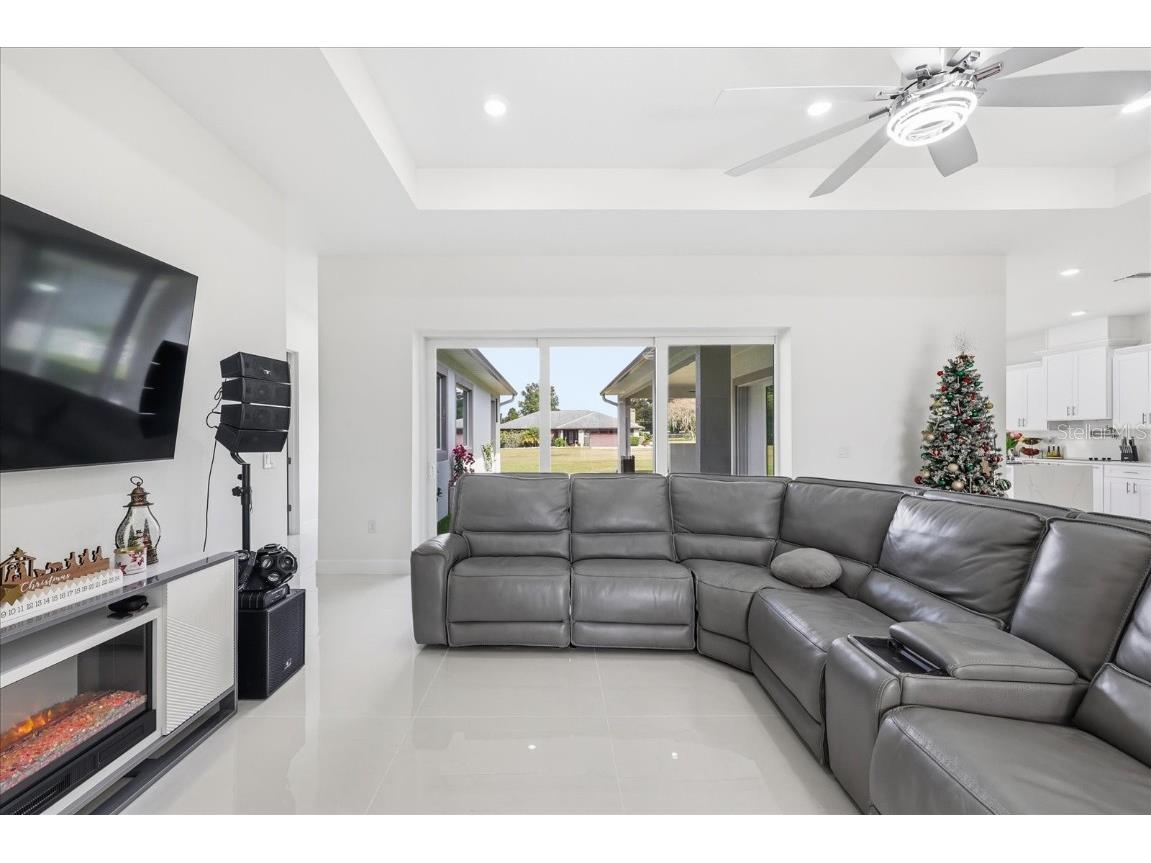 4210 Thonotosassa Road Plant City FL 33565 TB8452330 image4