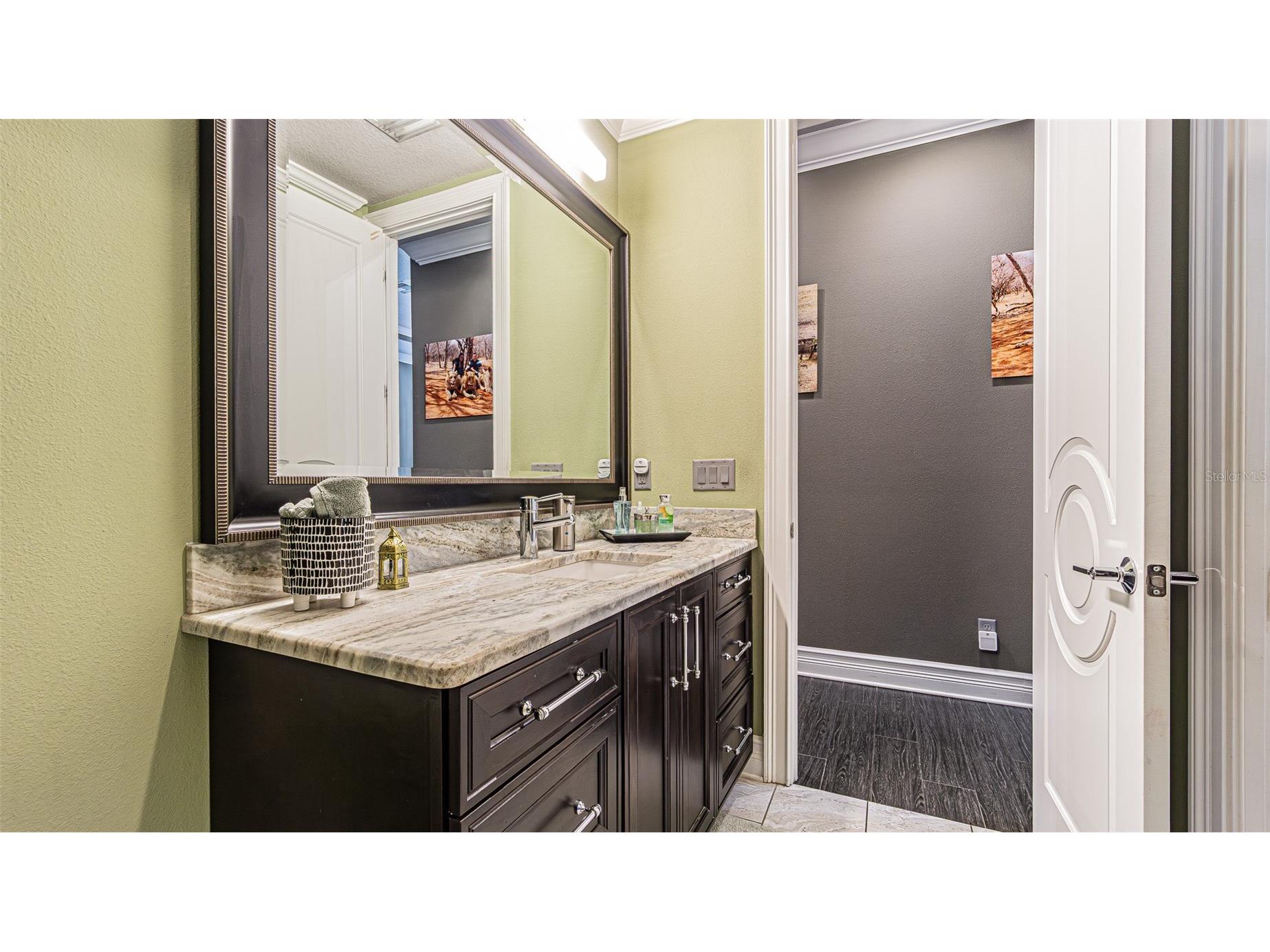 4210 W North B Street Tampa FL 33609 TB8473454 image13