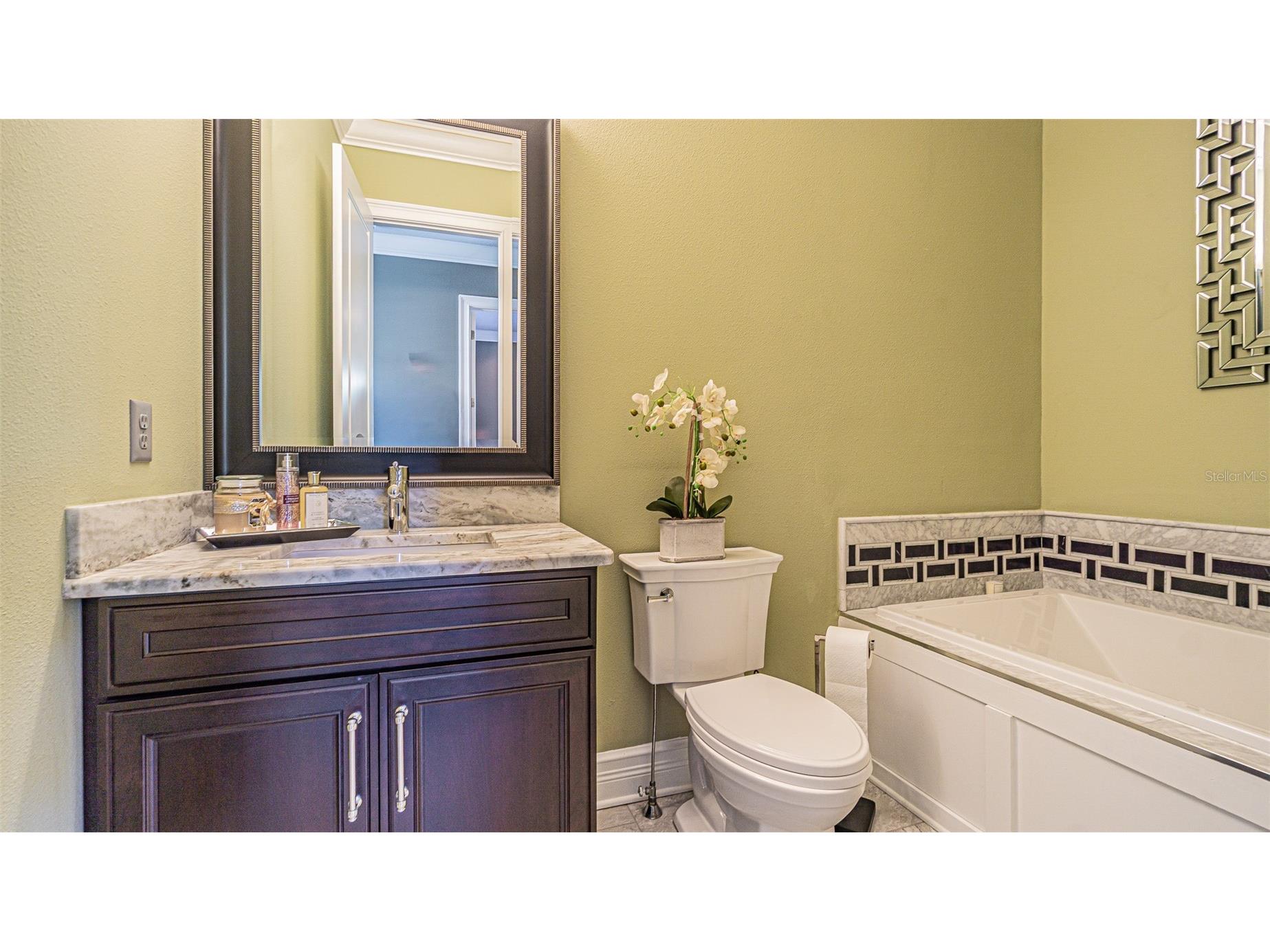 4210 W North B Street Tampa FL 33609 TB8473454 image33