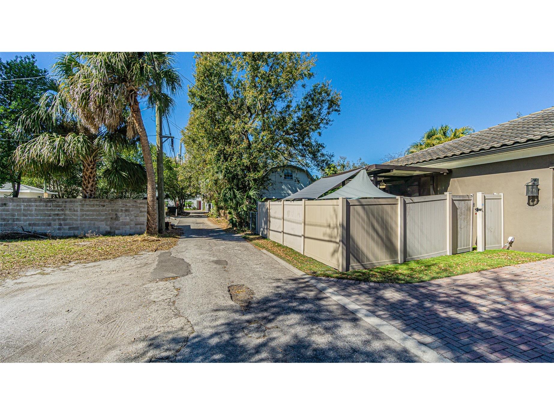 4210 W North B Street Tampa FL 33609 TB8473454 image41