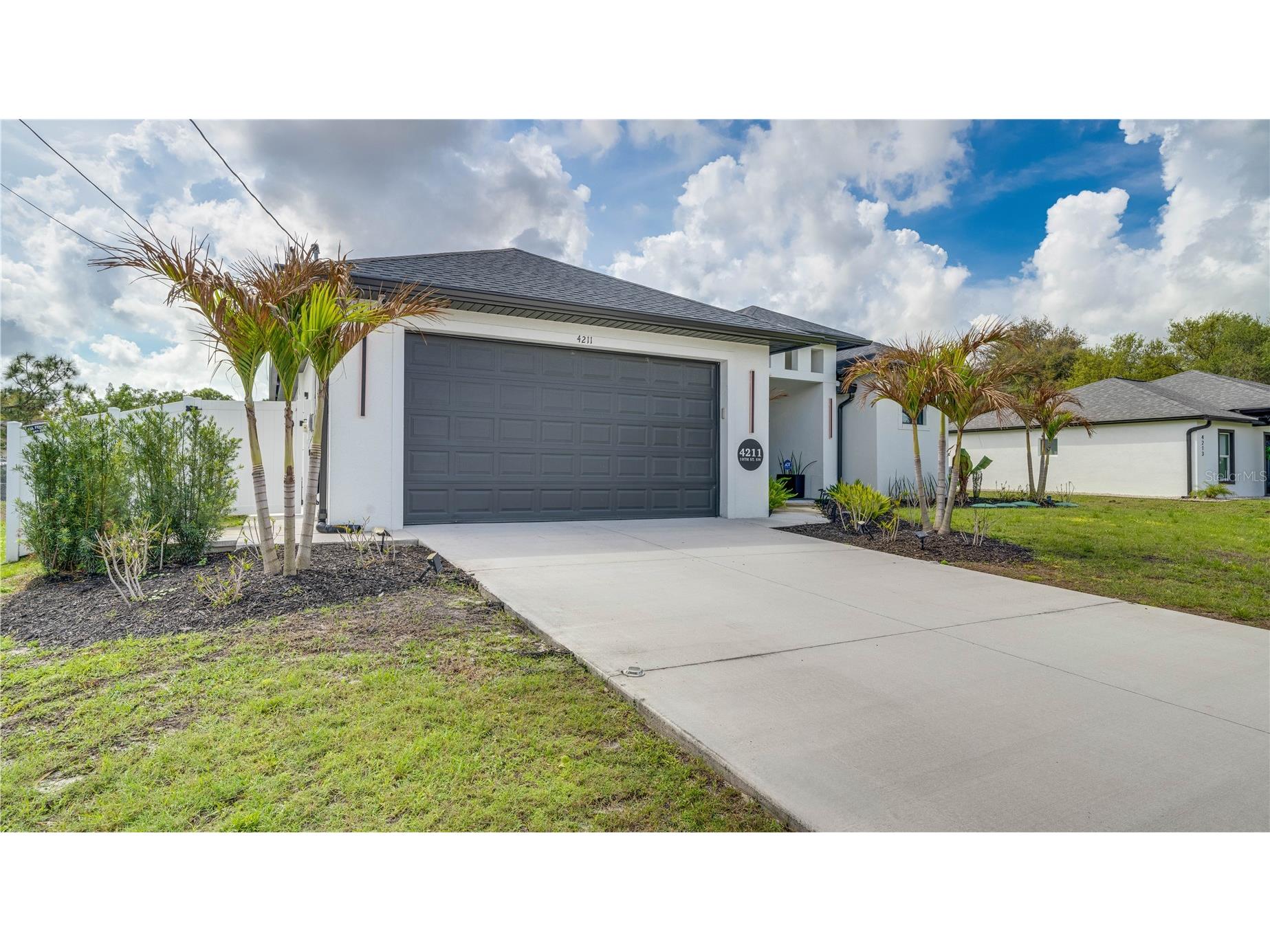 4211 10th Street SW Lehigh Acres FL 33976 C7523621 image37