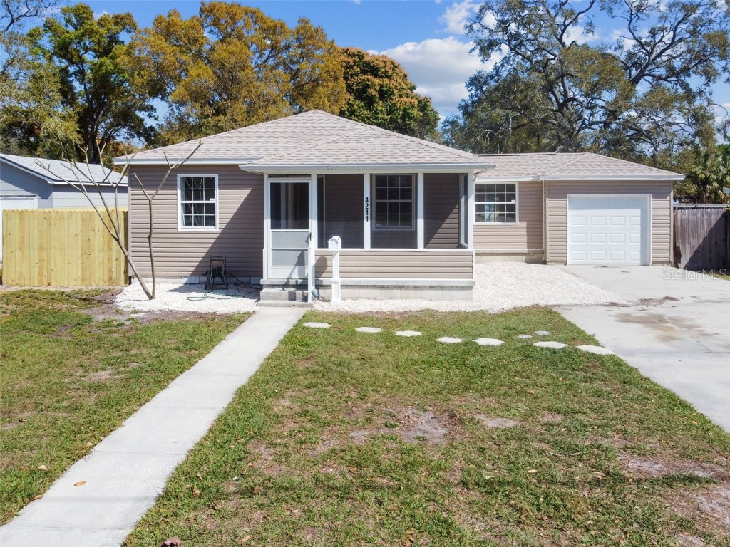 4211 18th Street N Saint Petersburg FL 33714 U8232631 image1