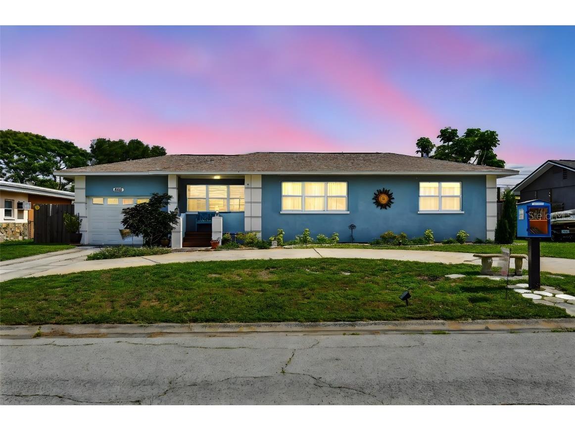 4211 28th Avenue N Saint Petersburg FL 33713 TB8396018 image1