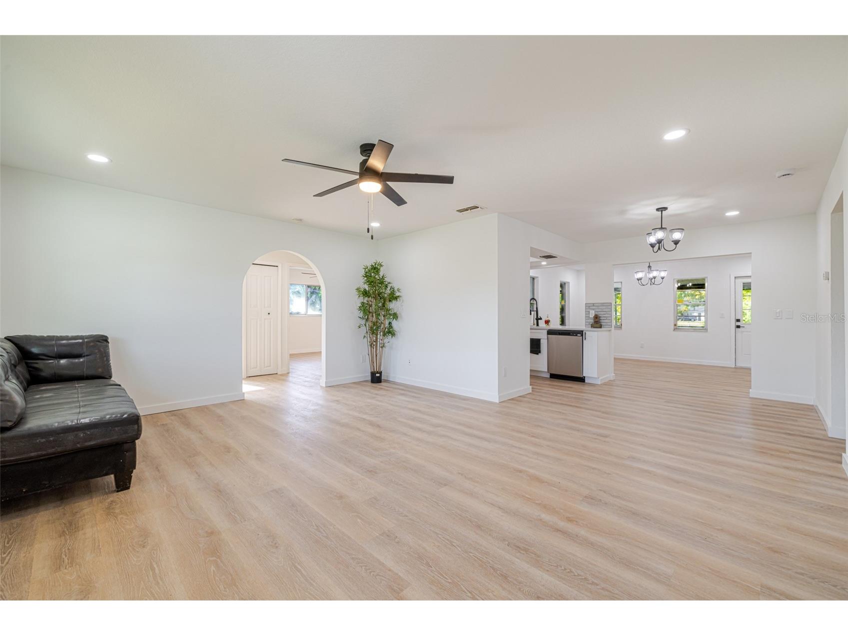 4211 5th Street W Lehigh Acres FL 33971 TB8512916 image4