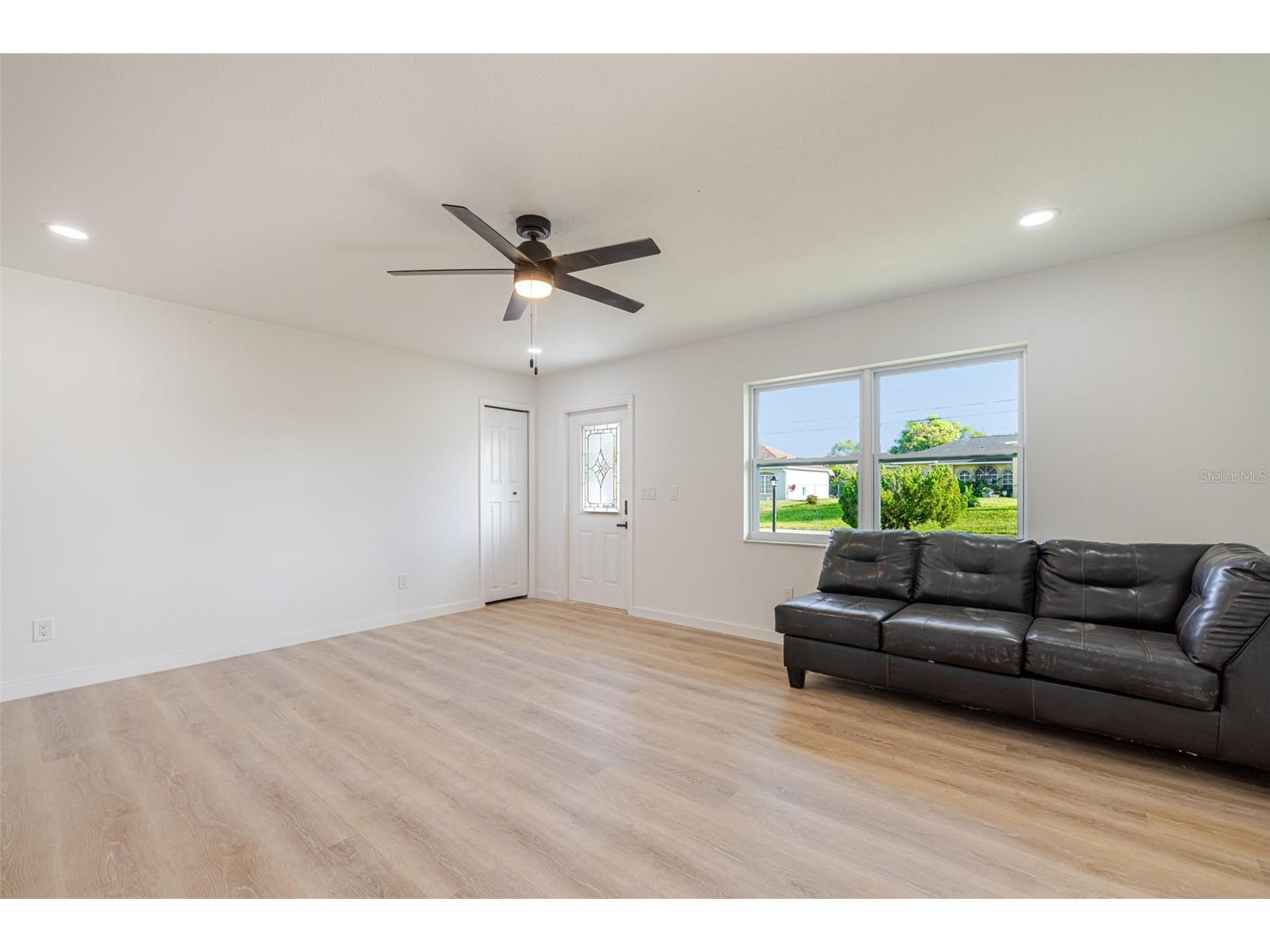 4211 5th Street W Lehigh Acres FL 33971 TB8512916 image9