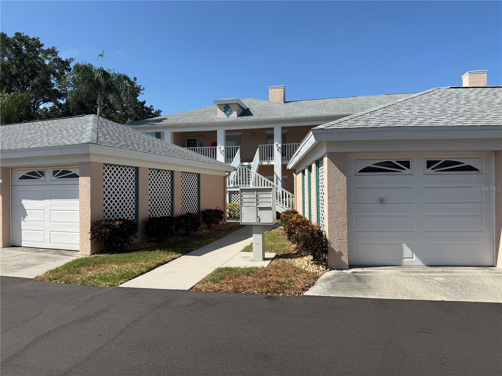4211 Caddie Drive E #202 Bradenton FL 34203 A4698649 image1
