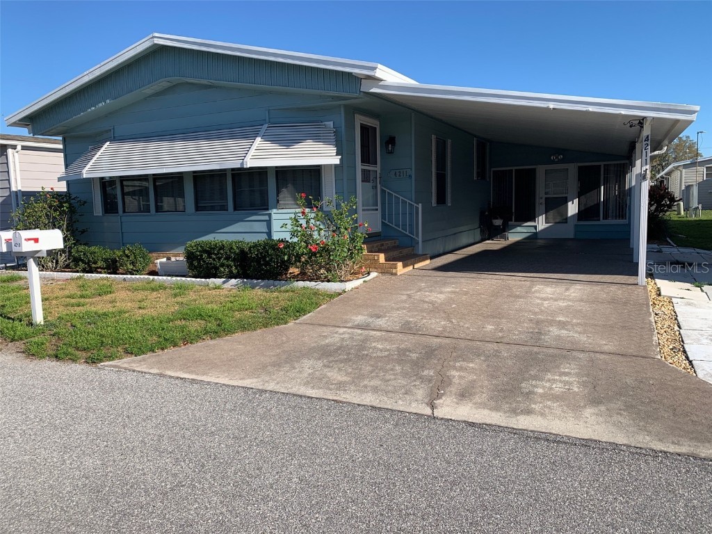 4211 Cedarwood Street Winter Haven FL 33880 - Dinner Lake P4929825 image1