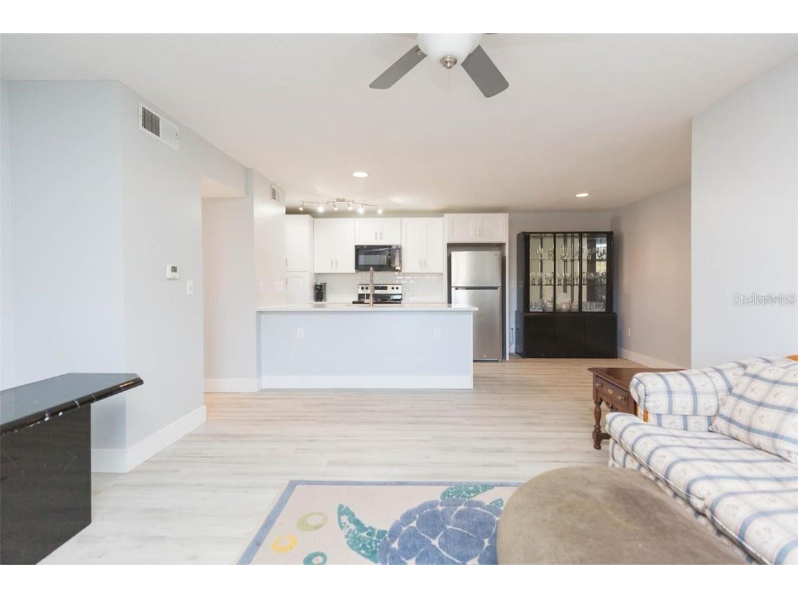 4211 Chatham Oak Court #107 Tampa FL 33624 TB8429057 image13