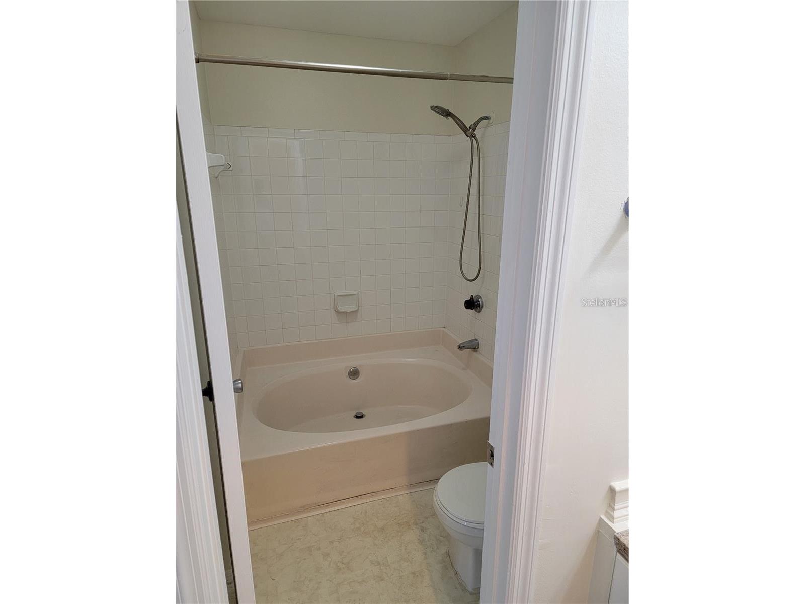 4211 Chatham Oak Court #113 Tampa FL 33624 TB8462550 image12