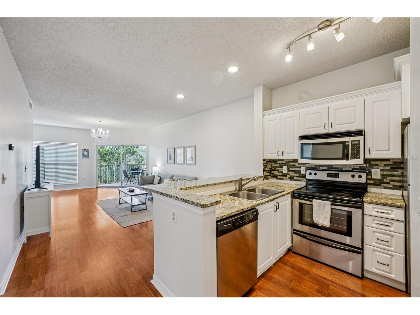 4211 Chatham Oak Court #123 Tampa FL 33624 TB8482155 image10