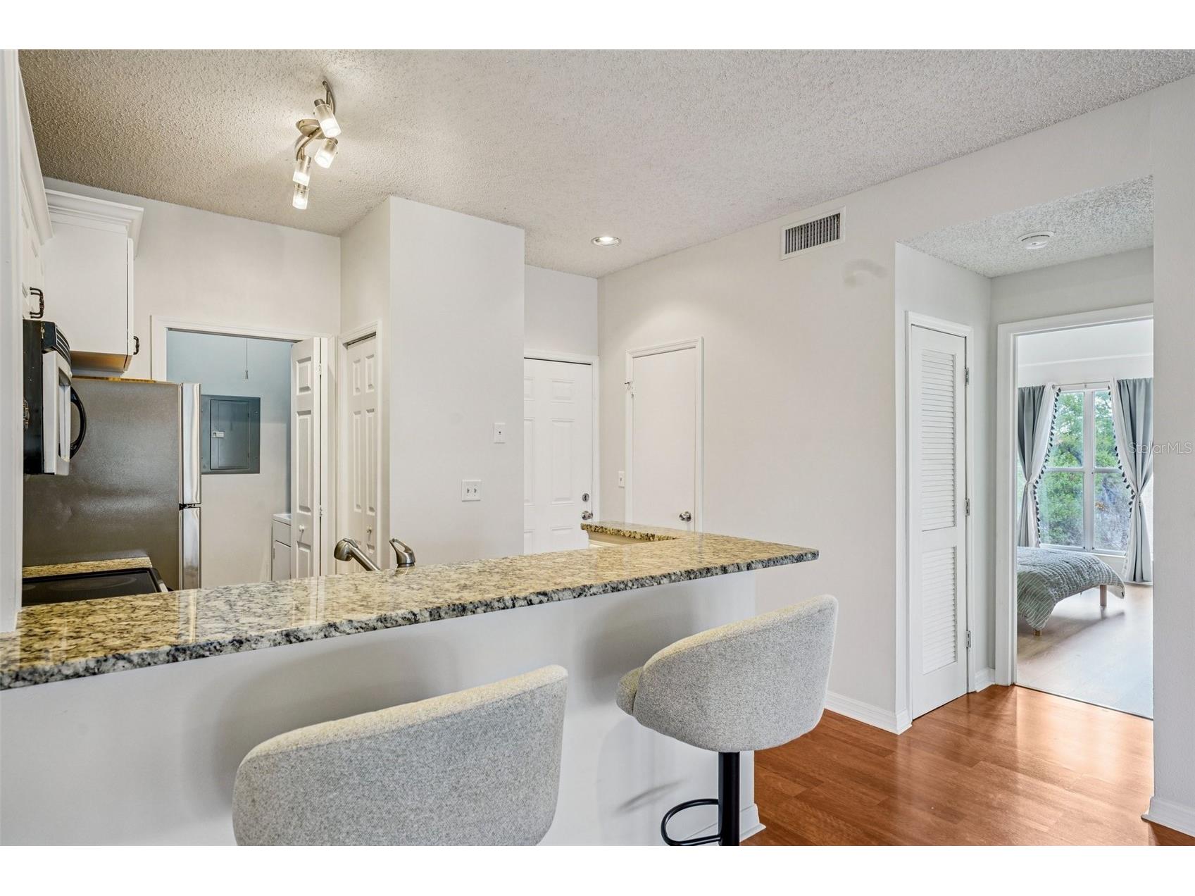 4211 Chatham Oak Court #123 Tampa FL 33624 TB8482155 image6