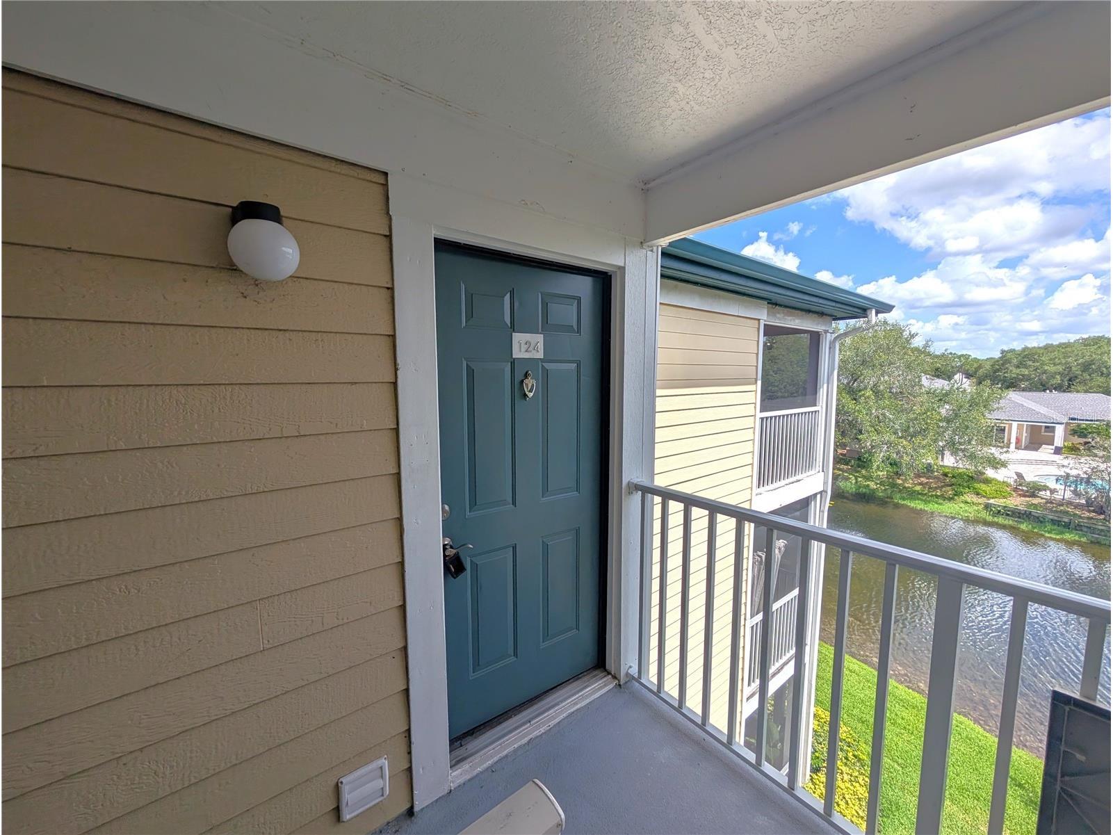 4211 Chatham Oak Court #124 Tampa FL 33624 O6410153 image2