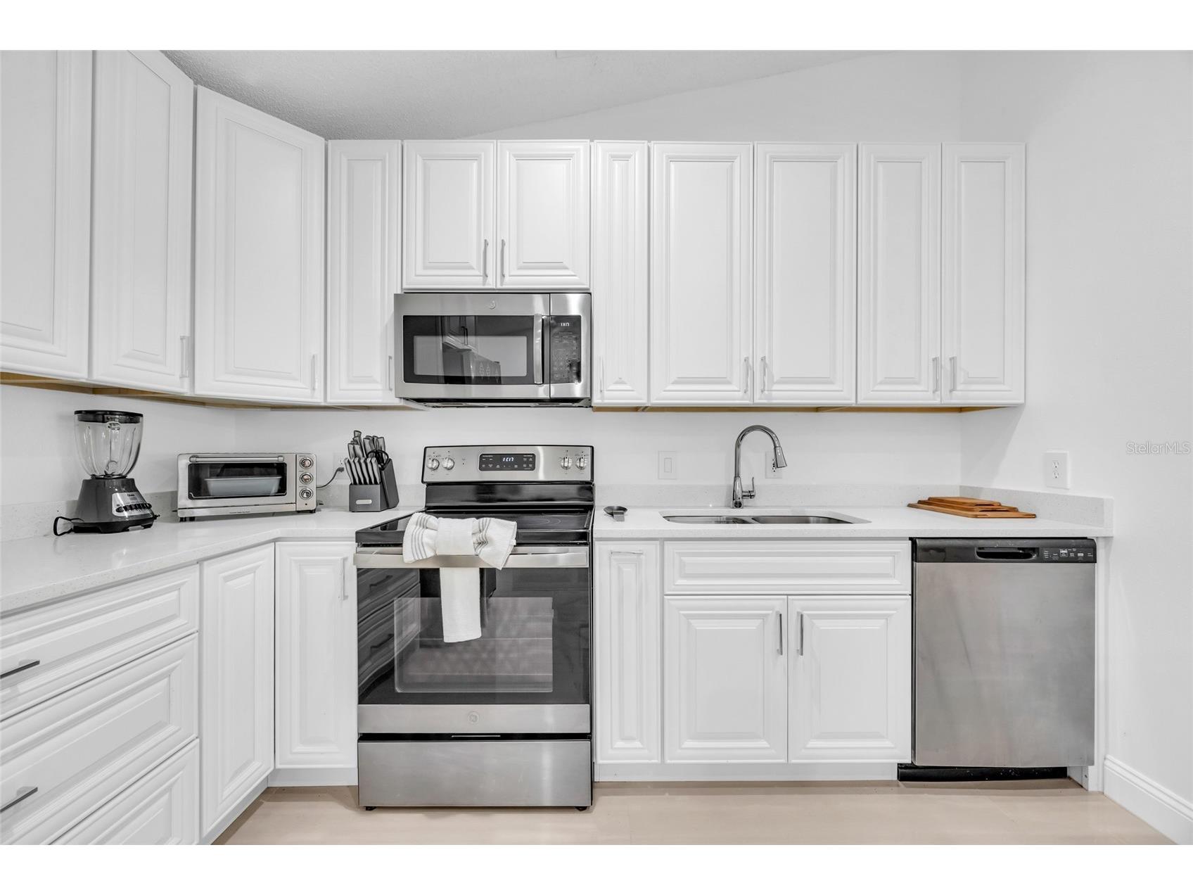 4211 Floating Orchid Court Saint Cloud FL 34772 O6418746 image8
