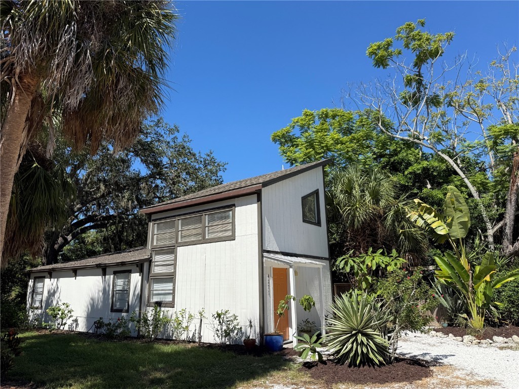 4211 Old Bradenton Road Sarasota FL 34234 A4636664 image1