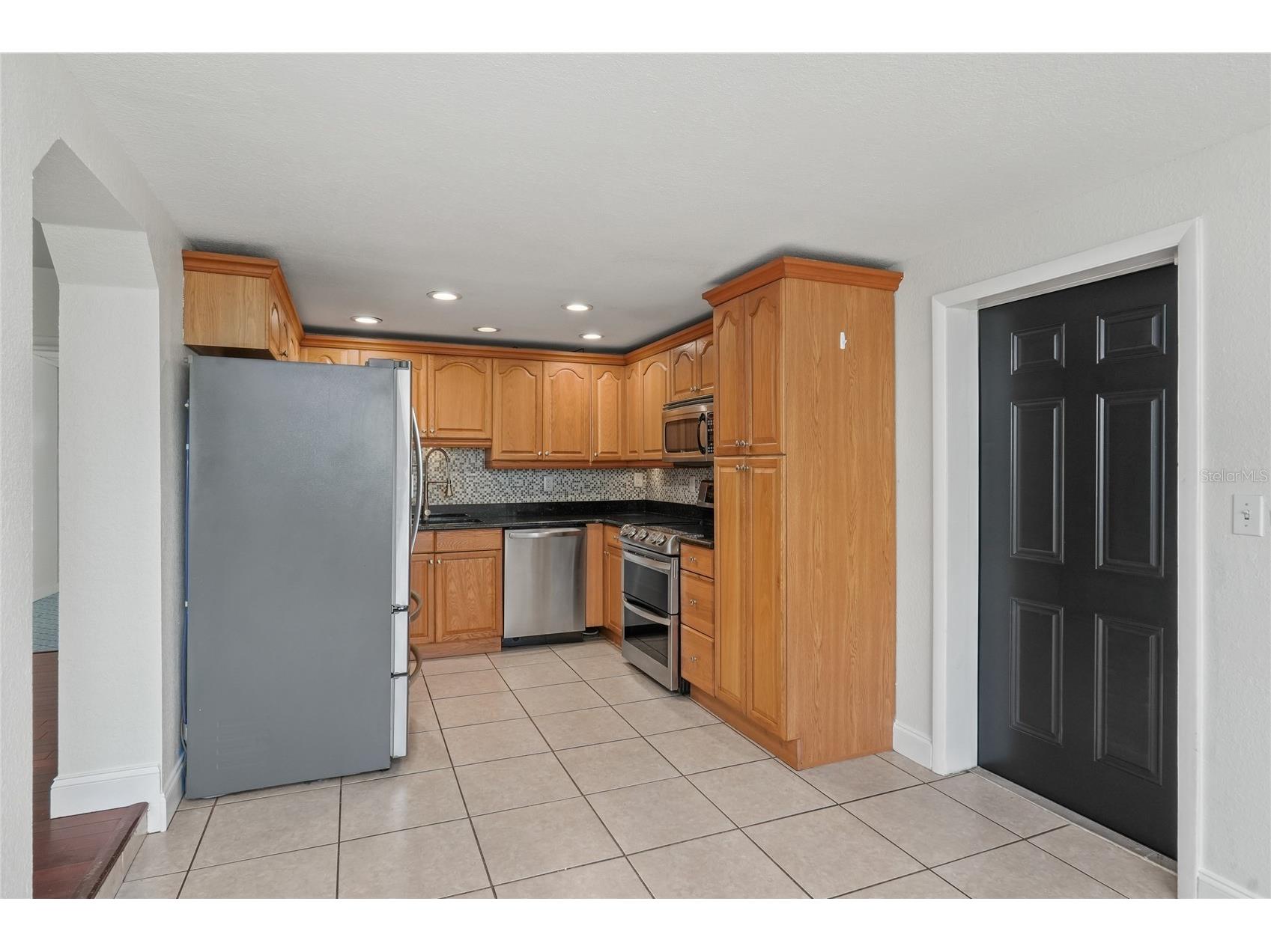 4211 S Anita Boulevard Tampa FL 33611 TB8482841 image12