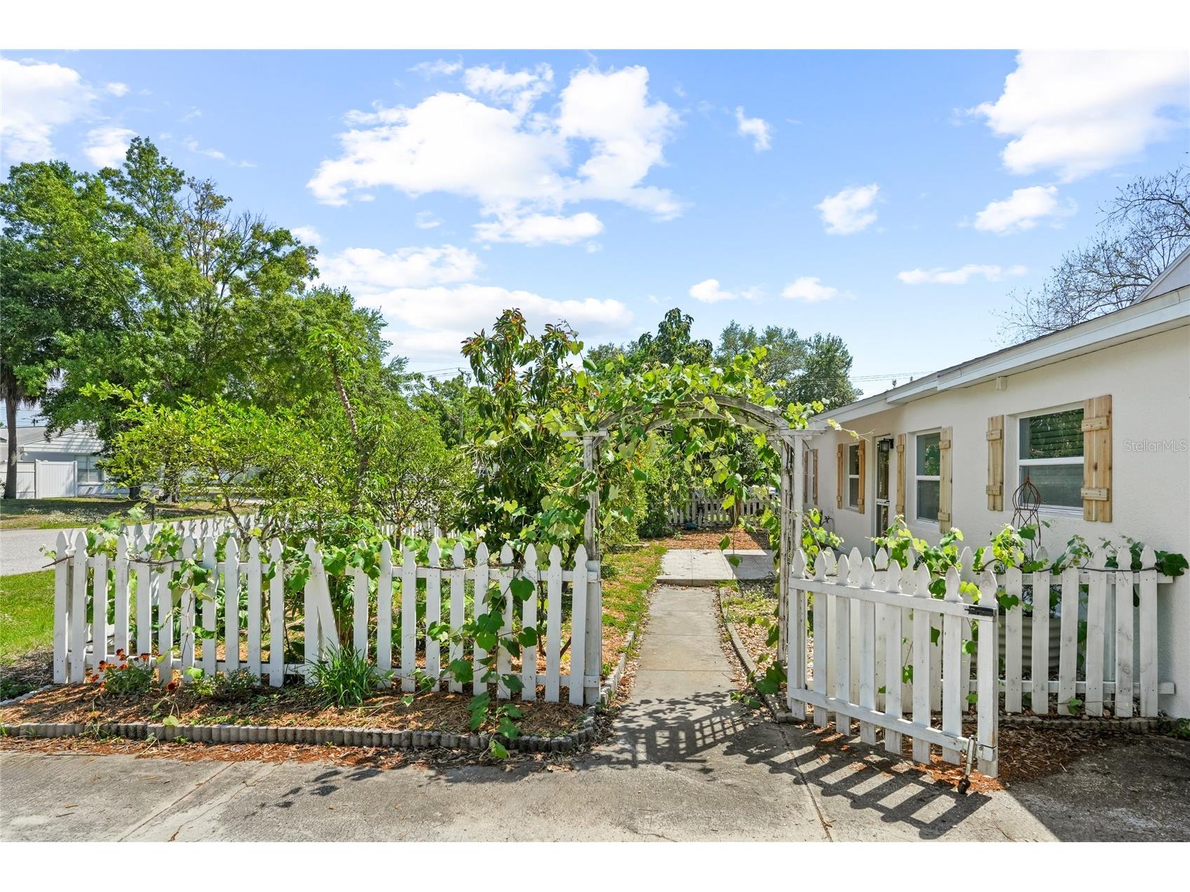 4211 S Anita Boulevard Tampa FL 33611 TB8482841 image3