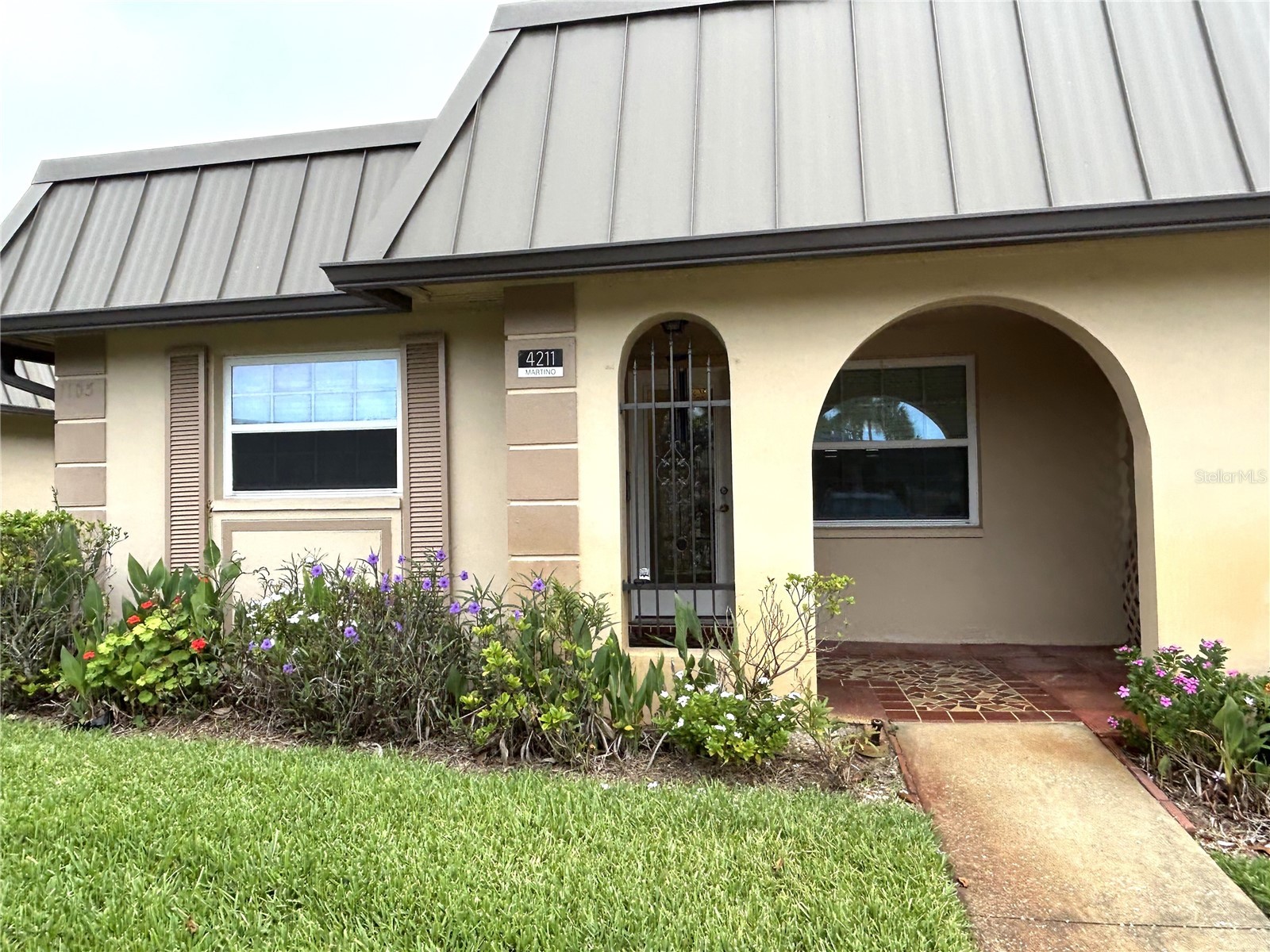 4211 Stratford Drive #4211 New Port Richey FL 34652 W7886606 image1