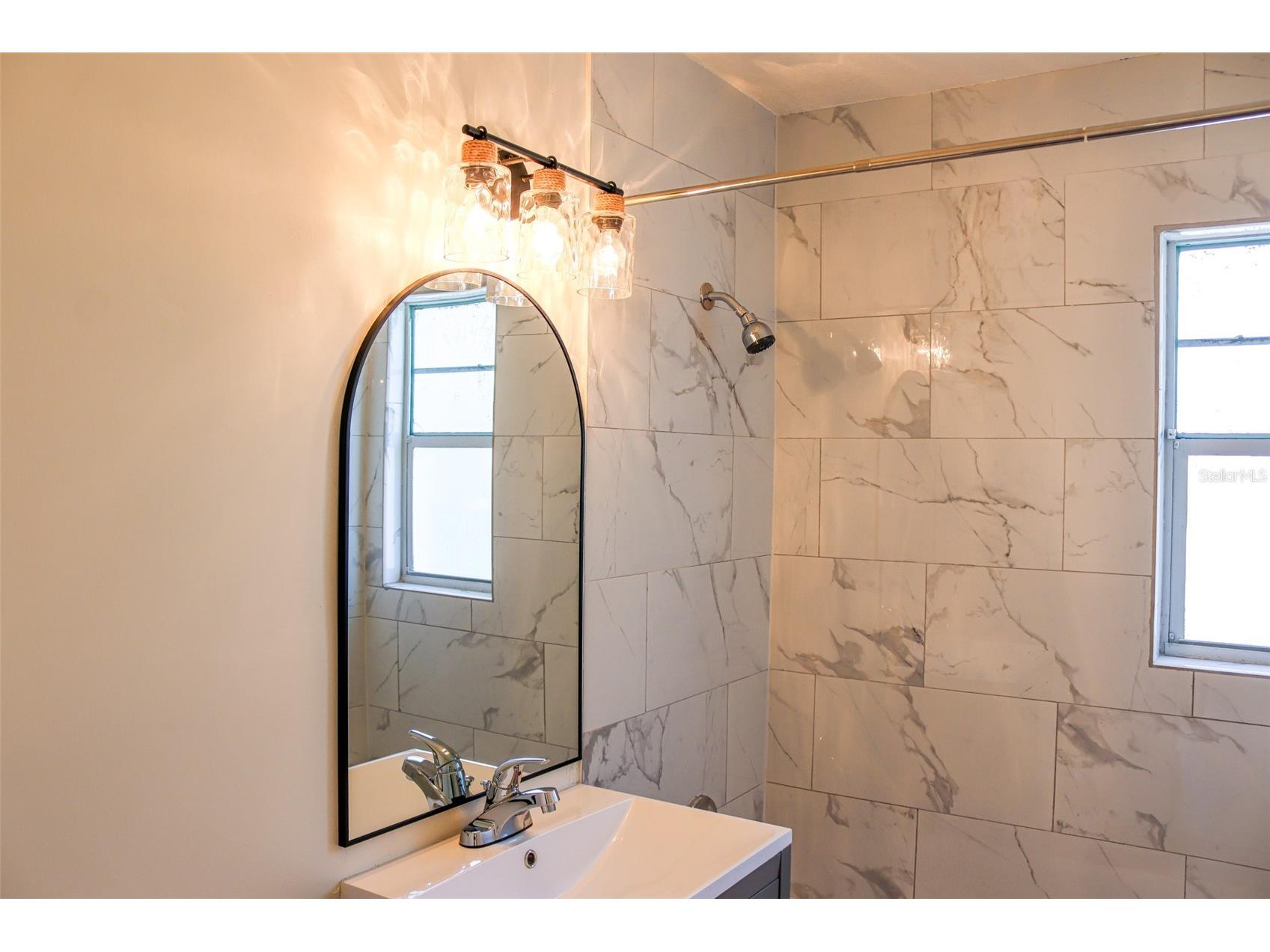 4211 W Bay View Avenue Tampa FL 33611 TB8483547 image17