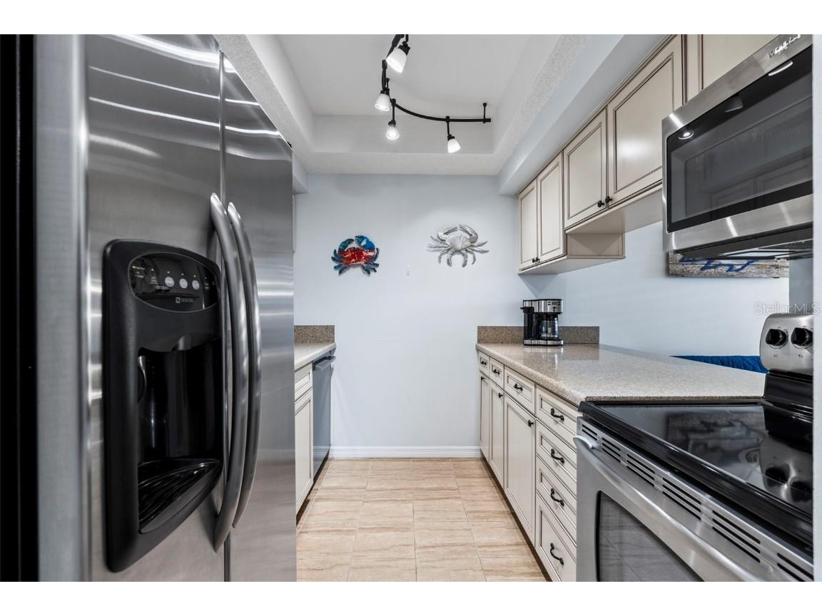 4212 126th Street W #401 Cortez FL 34215 TB8443946 image16