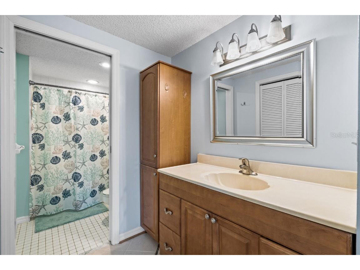 4212 126th Street W #401 Cortez FL 34215 TB8443946 image36