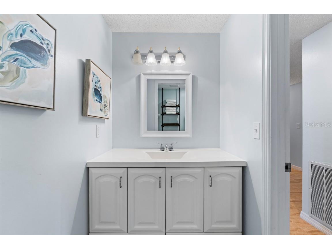 4212 126th Street W #401 Cortez FL 34215 TB8443946 image42