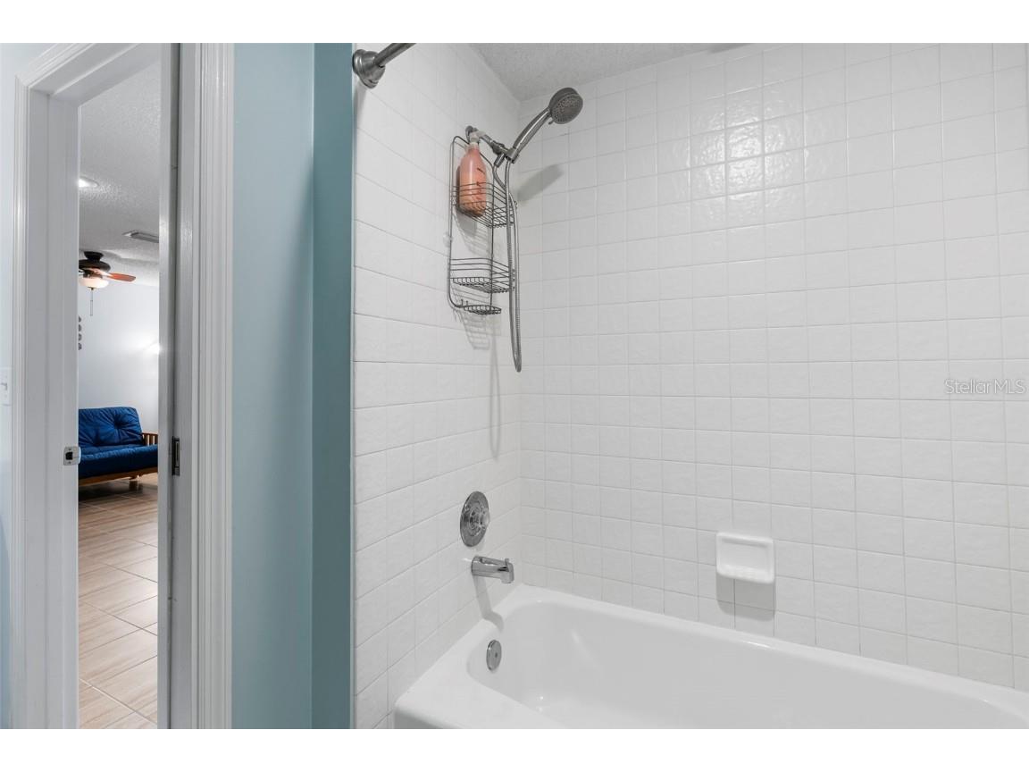 4212 126th Street W #401 Cortez FL 34215 TB8443946 image44