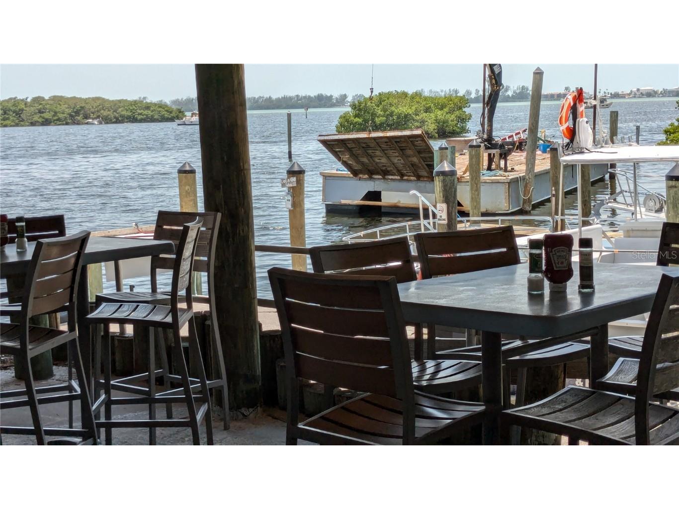 4212 126th Street W #409 Cortez FL 34215 - SALTWATER CANAL TO ICW A4674564 image44